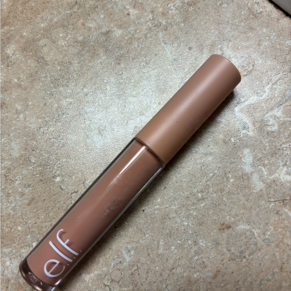 ELF Peach pink color corrector